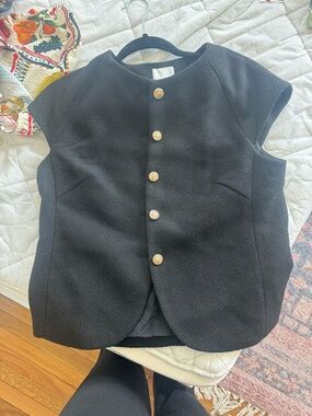 Brand new women’s button up shirt